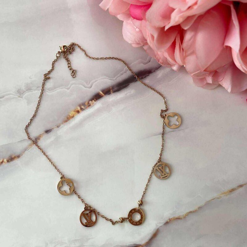 Колие JL Famous LV 1095